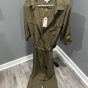 Size XL lovely jumpsuit from Dillard’s.